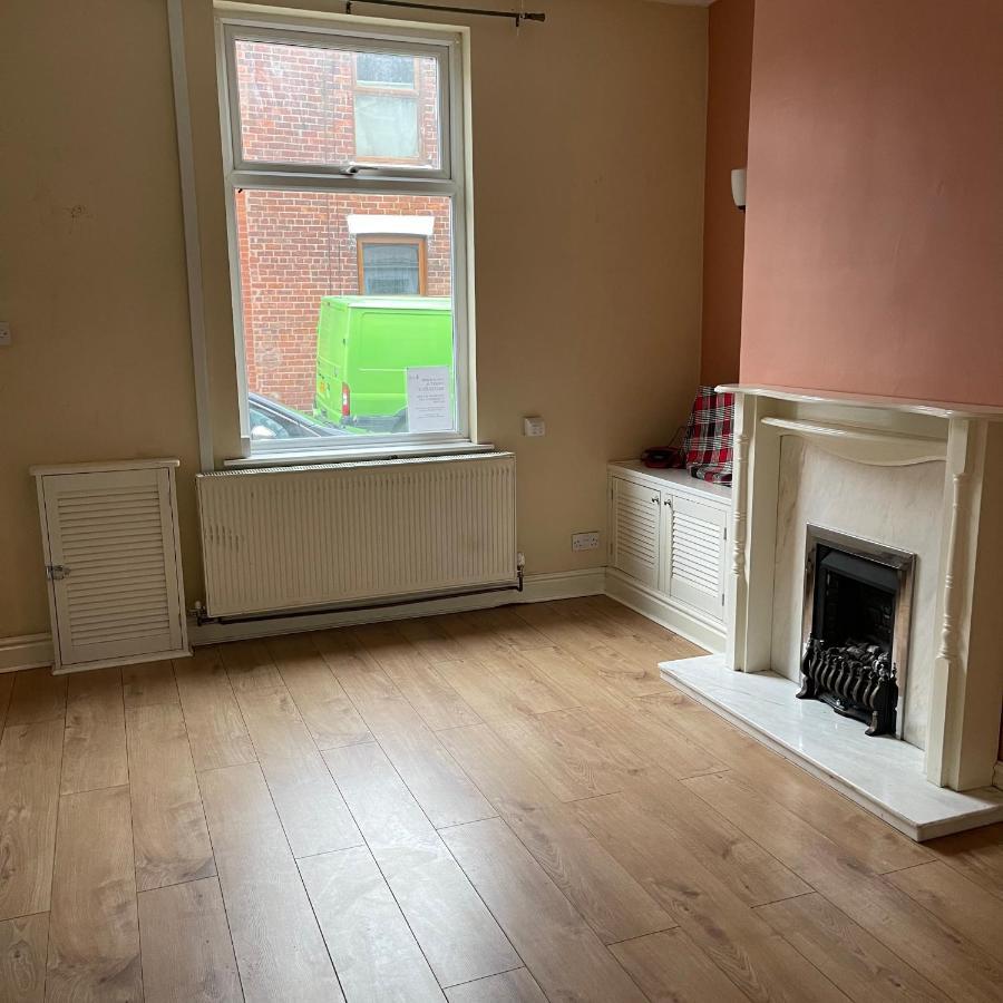 Pc Lodge Kingswood St Preston R1 Экстерьер фото